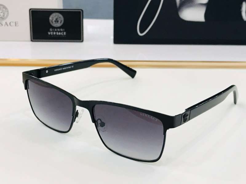 Picture of Versace Sunglasses _SKUfw55116561fw